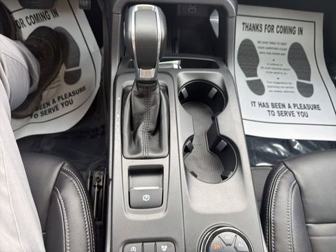 New 2025 Ford Ranger Lariat w/ Trailer Tow Package image 21