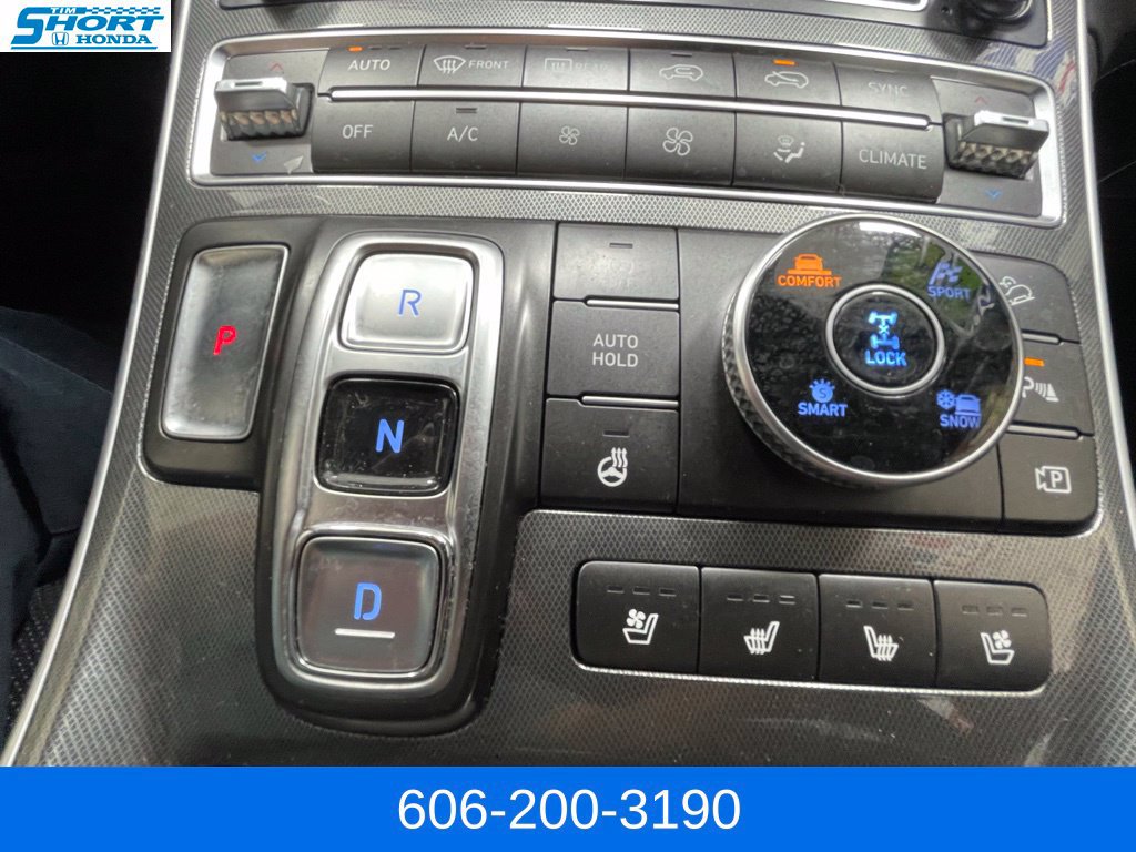 Used 2023 Hyundai Santa Fe Calligraphy AWD/4WD image 17
