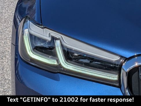 Used 2023 BMW 530i xDrive w/ Convenience Package image 10