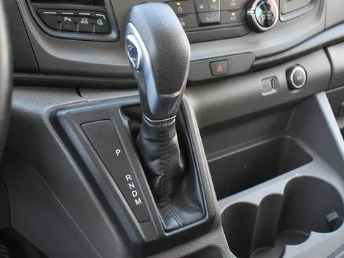 Used 2020 Ford Transit 350 XLT image 23