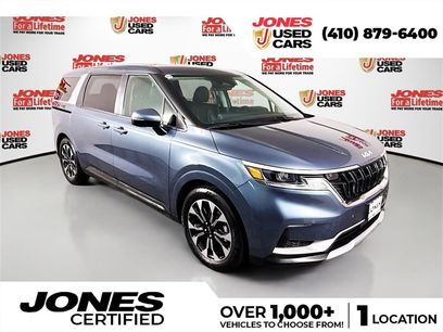 Used 2024 Kia Carnival EX