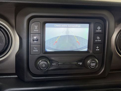 Used 2019 Jeep Wrangler Unlimited Sport S image 19