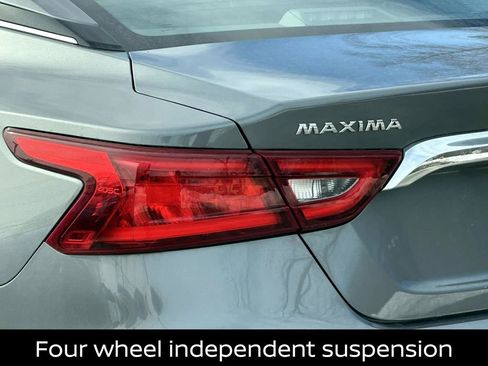 Used 2018 Nissan Maxima 3.5 SV image 11