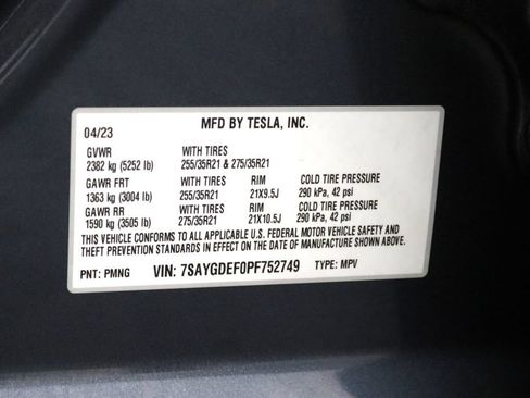 Used 2023 Tesla Model Y Long Range AWD/4WD image 27