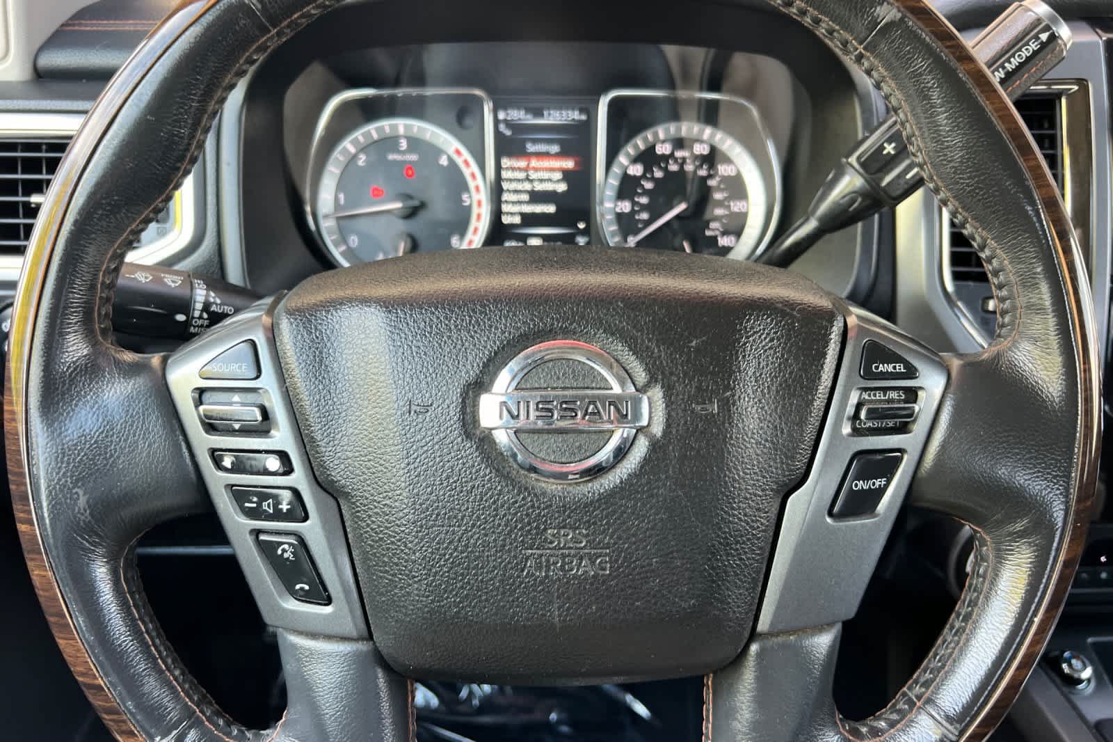 Used 2016 Nissan Titan Platinum Reserve AWD/4WD image 26