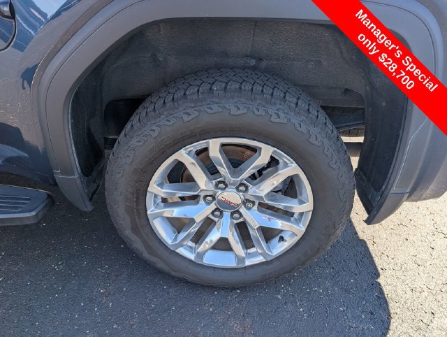 Used 2021 GMC Sierra 1500 SLT w/ SLT Premium Package AWD/4WD image 25