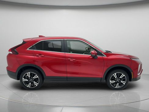 Used 2025 Mitsubishi Eclipse Cross AWD image 2