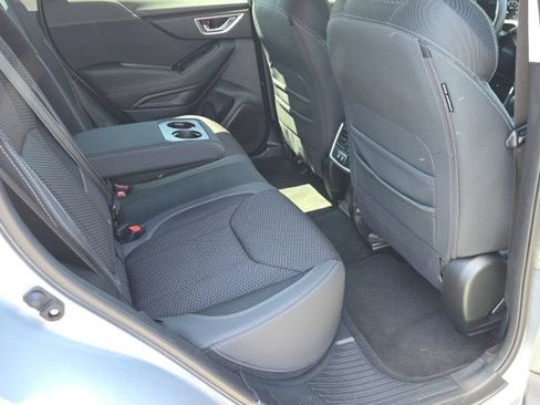 Used 2024 Subaru Forester Premium AWD/4WD image 10