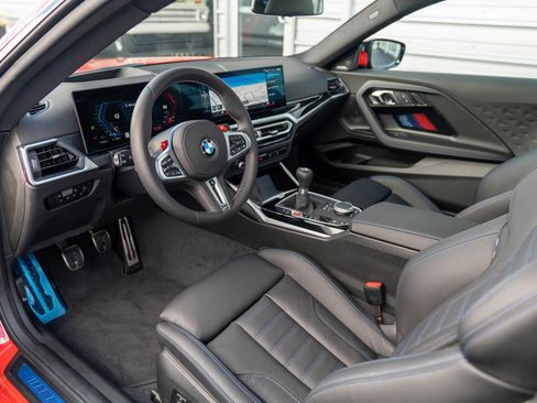 Used 2024 BMW M2 w/ Lighting Package image 10