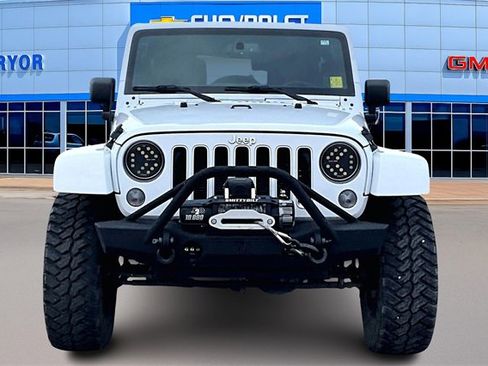 Used 2016 Jeep Wrangler Unlimited Sahara w/ Connectivity Group image 2
