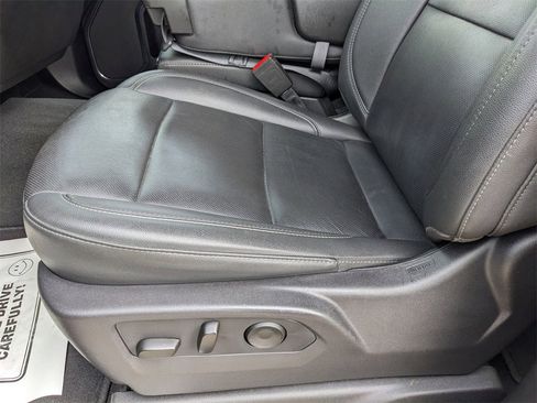 Used 2024 GMC Sierra 1500 SLT image 22