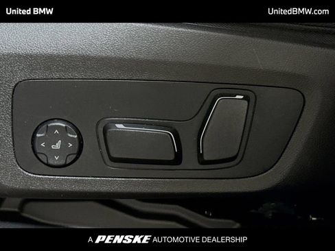 Used 2024 BMW X3 sDrive30i w/ Convenience Package RWD image 4