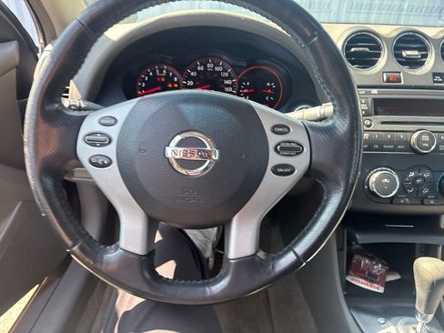 Used 2008 Nissan Altima 3.5 SE w/ Sport Pkg FWD image 9