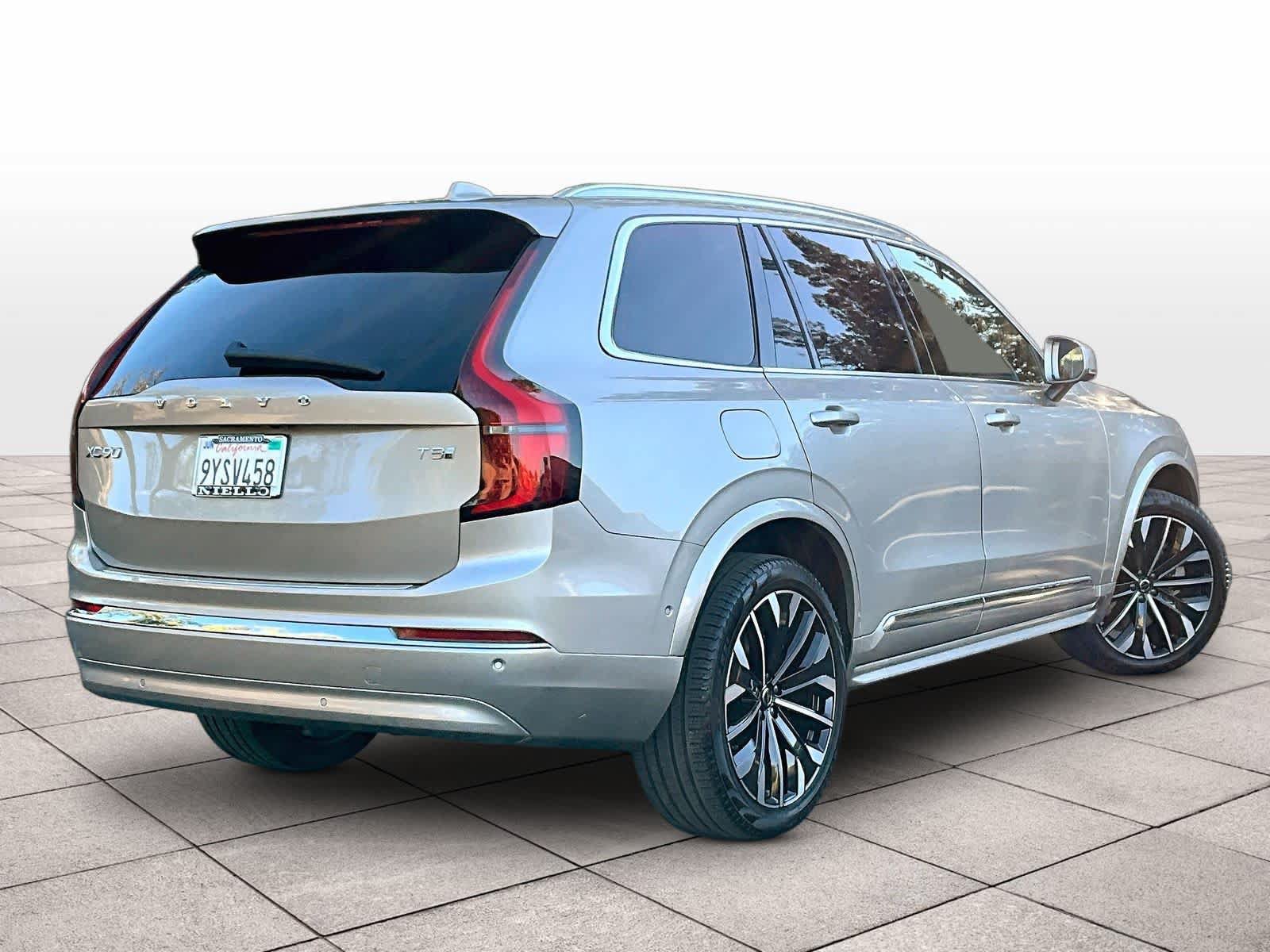 Used 2026 Volvo XC90 T8 Plus w/ Protection Package Premier AWD/4WD image 17