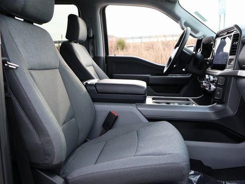 New 2025 Ford F150 XLT w/ Equipment Group 302A MID image 9