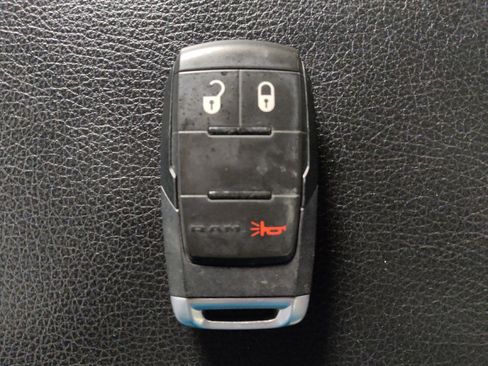 Used 2020 RAM 2500 Tradesman AWD/4WD image 32