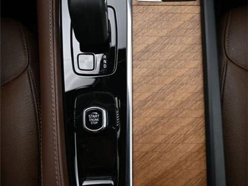 Used 2023 Volvo XC90 B6 Plus w/ Protection Package Premier image 10