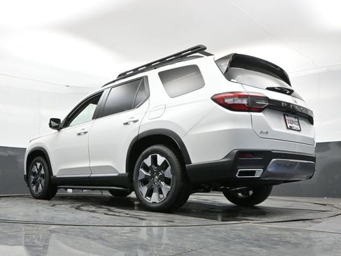 New 2026 Honda Pilot Elite image 40