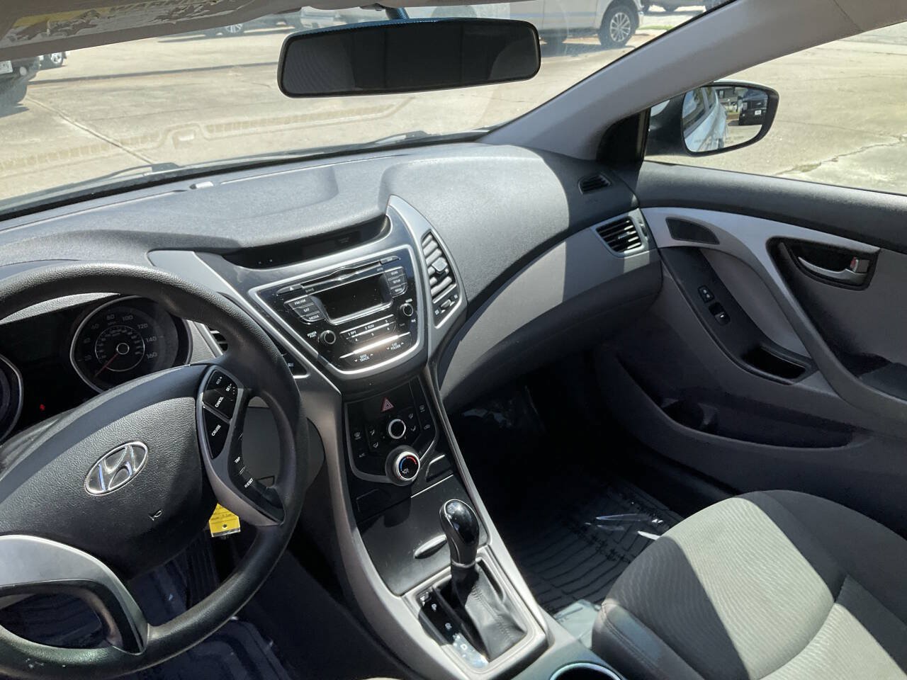 Used 2016 Hyundai Elantra SE FWD image 15