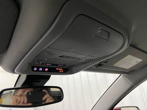 Used 2020 GMC Terrain SLT w/ Preferred Package image 35