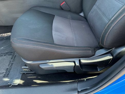 Used 2025 Nissan Sentra SR FWD image 14