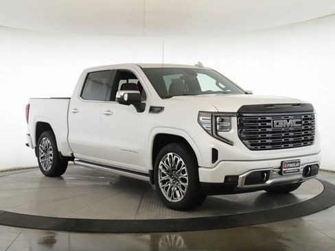 Used 2025 GMC Sierra 1500 Denali Ultimate image 2