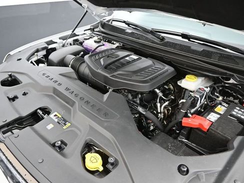 New 2026 Jeep Grand Wagoneer L 4WD image 43