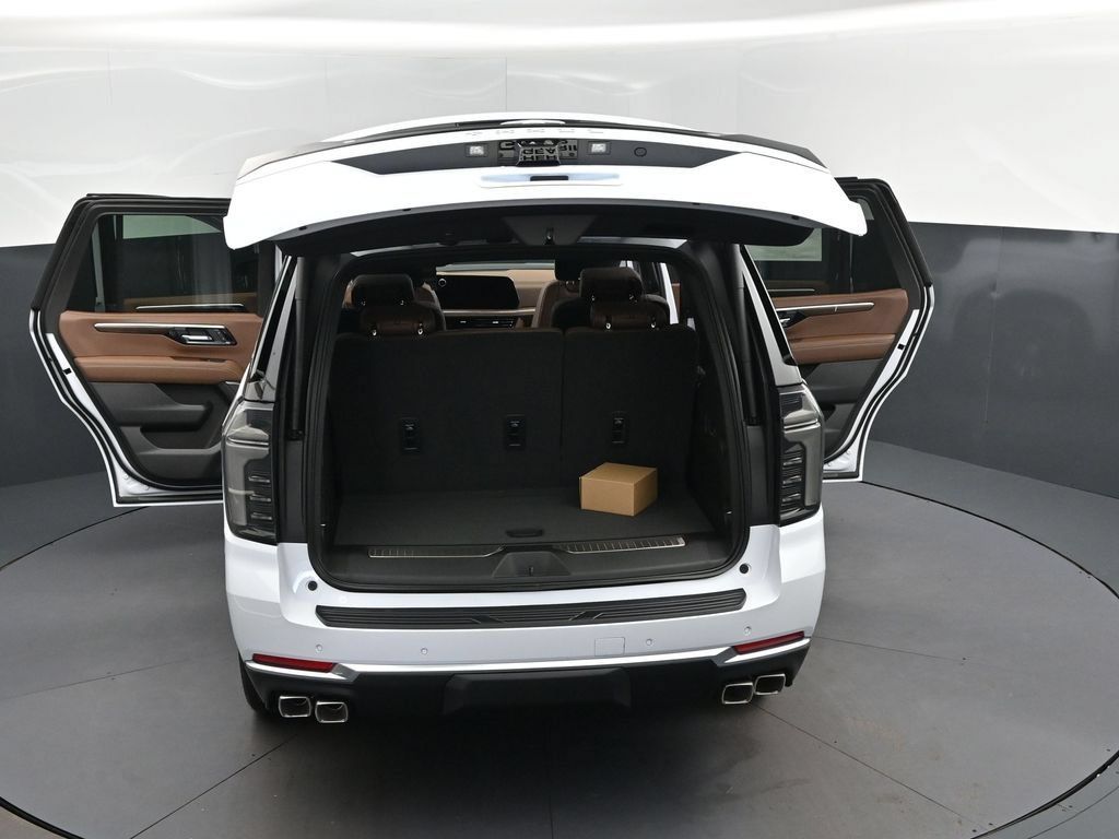New 2026 Chevrolet Tahoe High Country AWD/4WD image 49