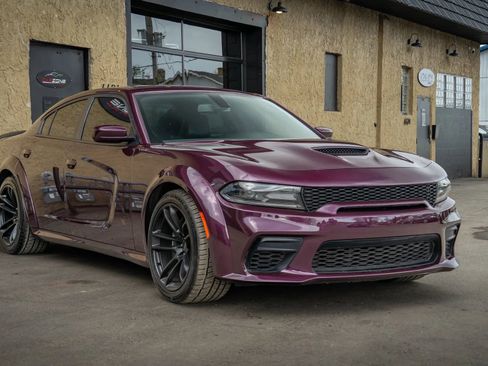 Used 2022 Dodge Charger Scat Pack RWD image 5