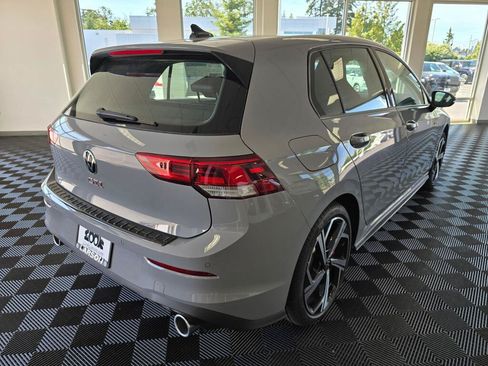 New 2026 Volkswagen GTI SE FWD image 3