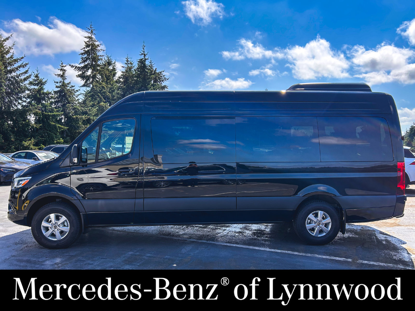 New 2026 Mercedes-Benz Sprinter 2500 image 2