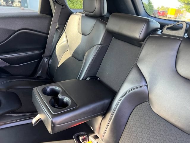 Certified 2021 Jeep Cherokee Latitude Plus AWD/4WD image 23