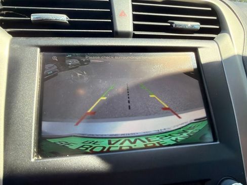 Used 2015 Ford Fusion Energi SE FWD image 14