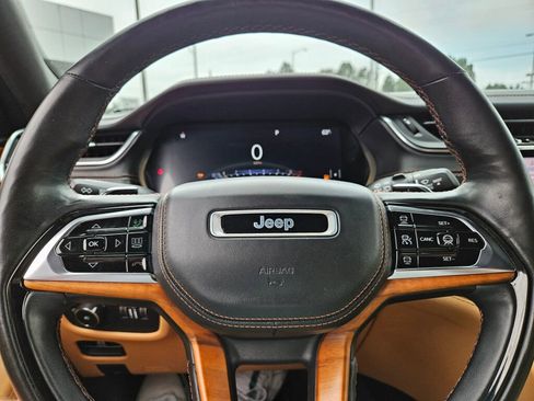 Used 2021 Jeep Grand Cherokee L Summit image 22