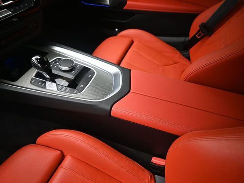 Used 2024 BMW Z4 sDrive30i w/ Premium Package image 9