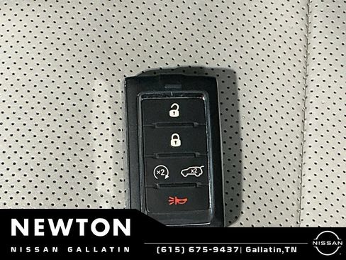 Used 2022 Jeep Grand Cherokee L Overland w/ Advanced Protech Group III AWD/4WD image 94