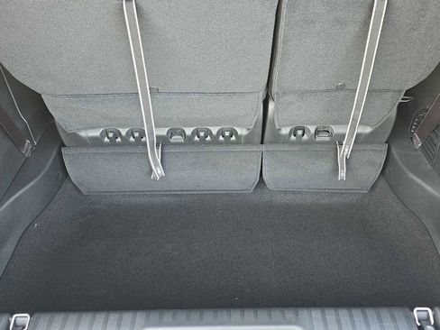 New 2026 Chrysler Pacifica Select FWD image 42