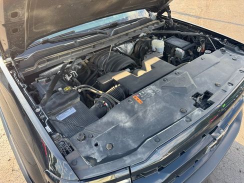 Used 2017 Chevrolet Silverado 1500 W/T w/ Black Out Edition AWD/4WD image 24