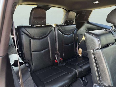 Used 2024 Cadillac XT6 Luxury w/ LPO, Floor Liner Package image 50