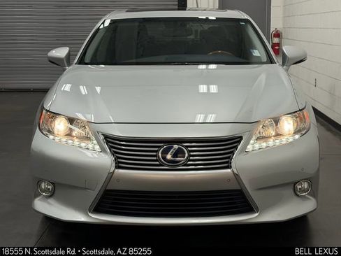 Used 2014 Lexus ES 300h w/ Premium Package w/Bamboo Trim image 6