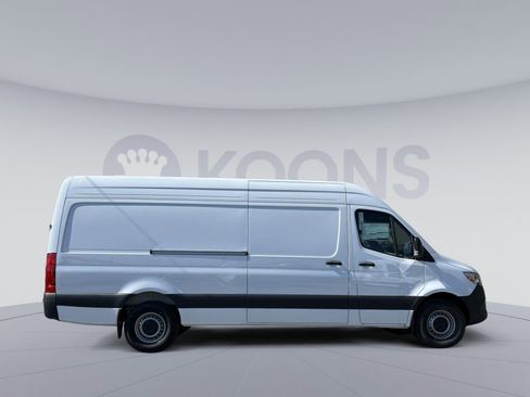 New 2025 Mercedes-Benz Sprinter 2500 image 7
