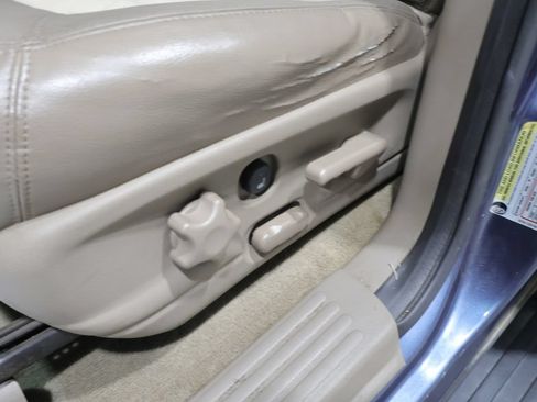 Used 2004 Ford Explorer Eddie Bauer AWD/4WD image 17
