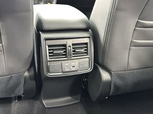 New 2025 Subaru Forester Limited image 37