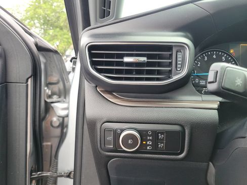 Certified 2024 Ford Explorer Limited w/ Limited Technology Package AWD/4WD image 22