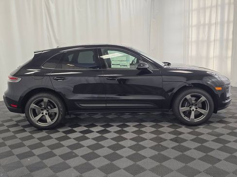 New 2026 Porsche Macan image 8