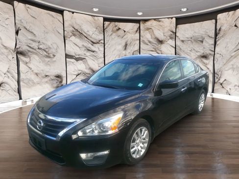Used 2015 Nissan Altima 2.5 S w/ Power Driver Seat Package image 1