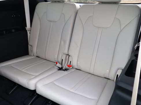 Used 2023 Kia Sorento EX w/ Panoramic Sunroof Package image 22