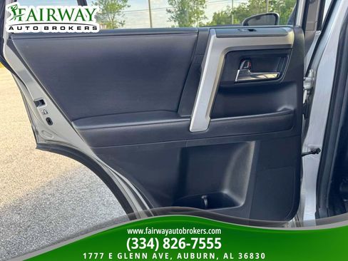 Used 2016 Toyota 4Runner Limited RWD image 28