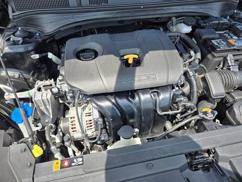 Used 2024 Kia Forte LXS w/ LXS Technology Package FWD image 21