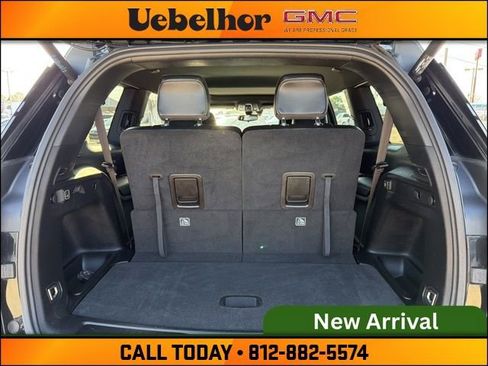 Used 2023 Jeep Grand Cherokee L Laredo image 12